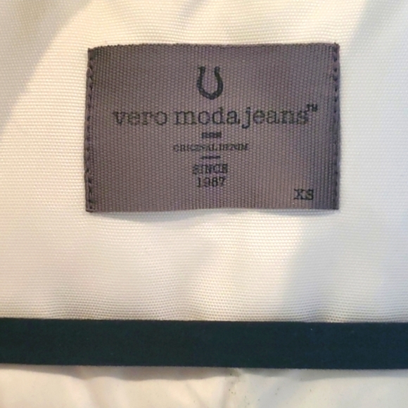 Vero Moda down Jacket xs white - Picture 3 of 8